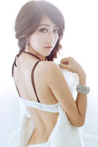 翘臀美女